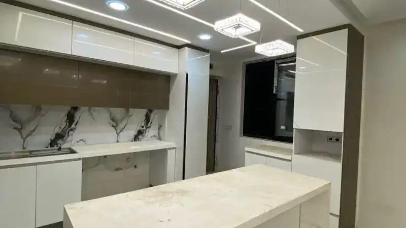 ۳ خواب ۲۰۰ متر مستر دو پارکینگ لوکس