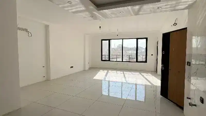 اجاره ویلایی اداری 500 متری فوق العاده بر اصلی ارم
