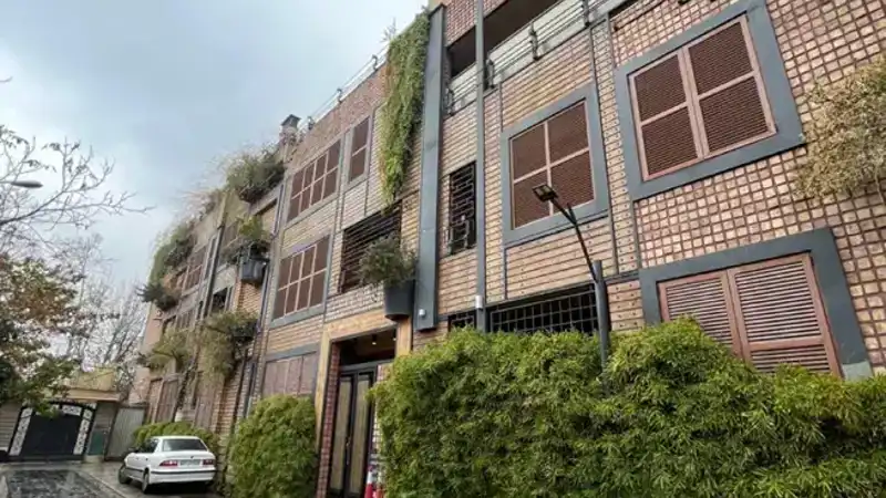 ۲۵۰ متر، ۳ خواب، صفر با حیاط اختصاصی