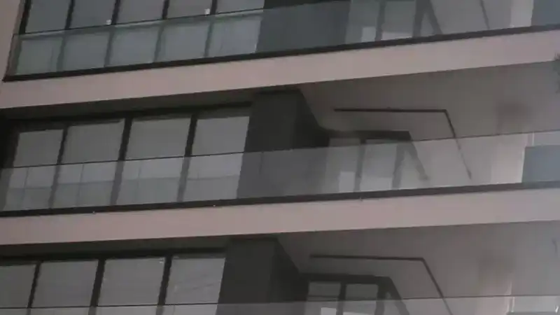 اداری، 110 متری،‌ چهار راه پارامونت